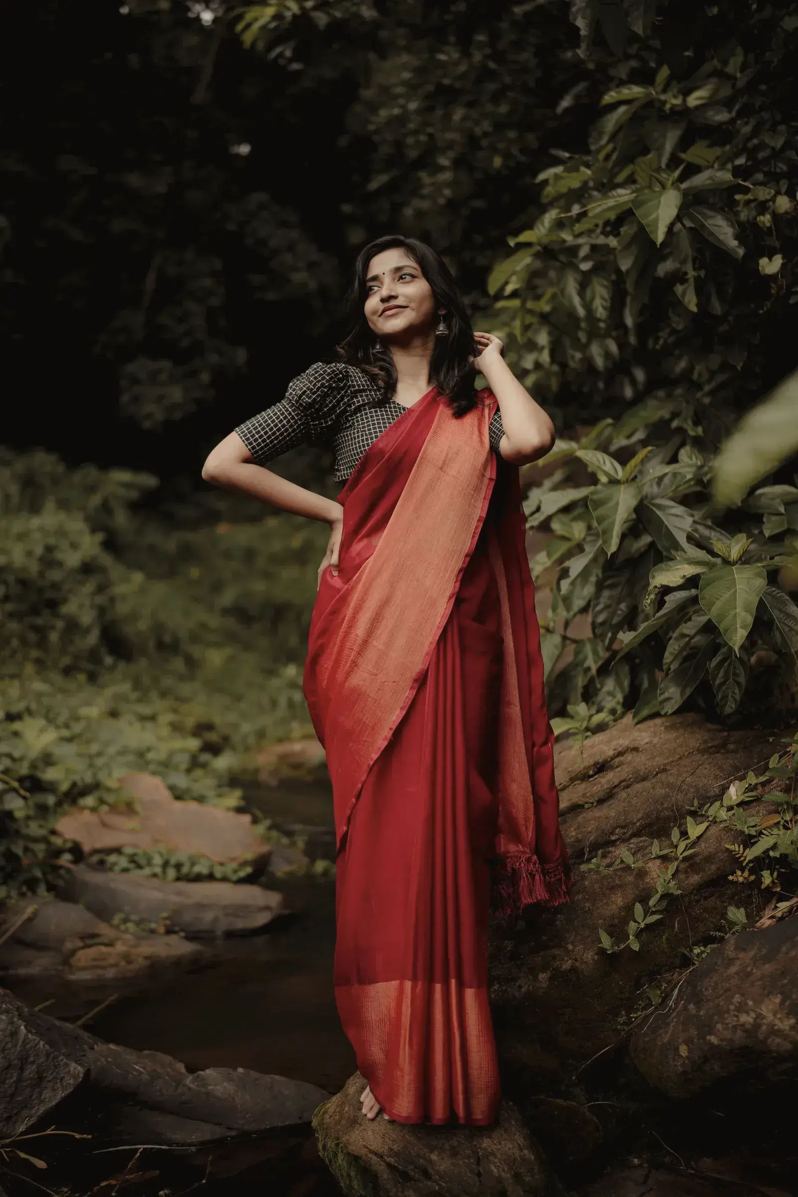 Sindoor Matka Silk Saree, full length